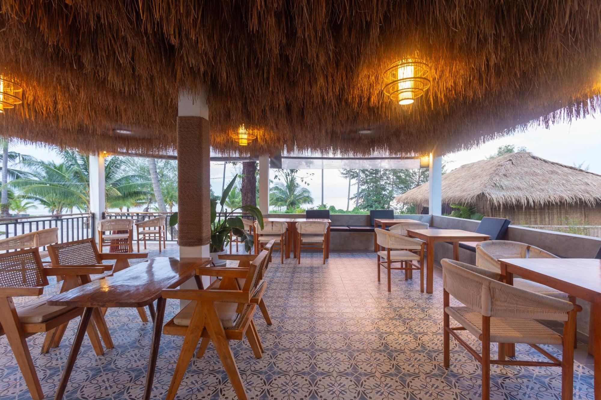 ホテル アナヤ コー ロン Pagoda Beach エクステリア 写真